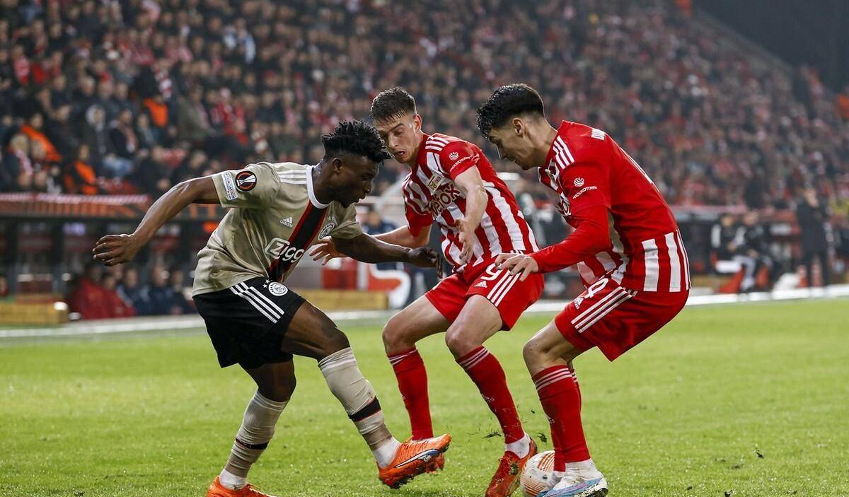 赛后体能课后；阿贾克斯扳平良机备战全明星赛；震撼外界；团队化学反应显著的简单介绍